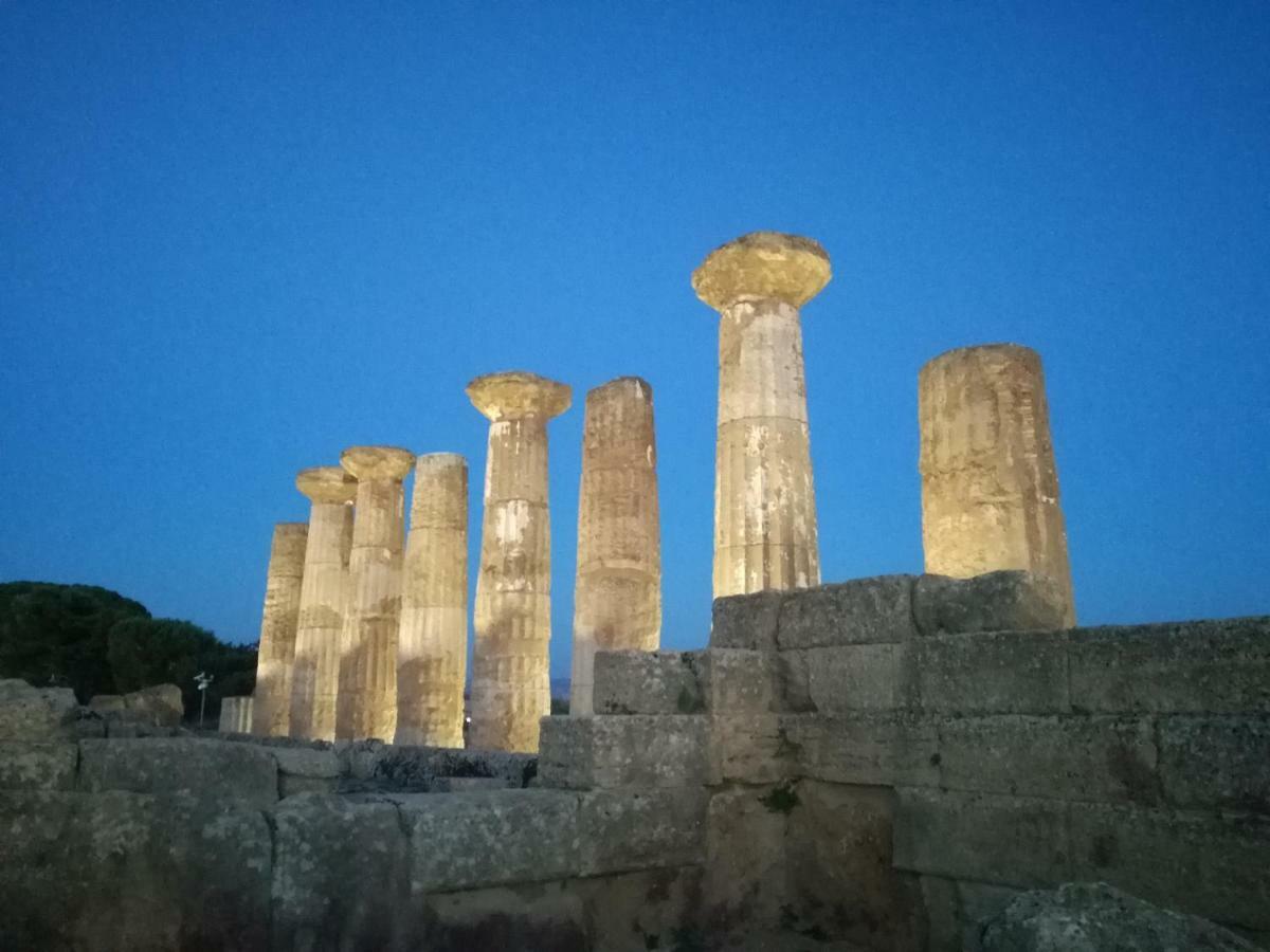 L'Alba Sui Templi Bed and Breakfast Agrigento Exteriör bild