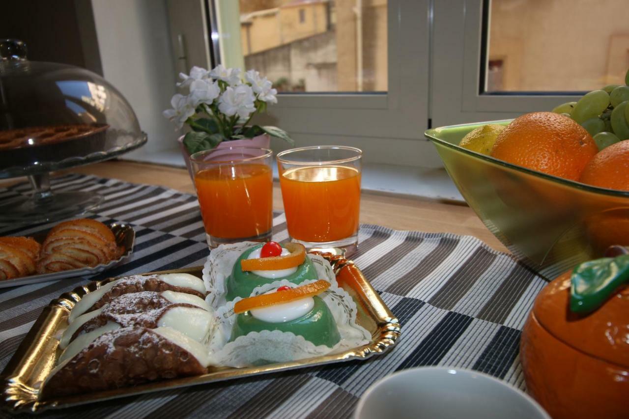 L'Alba Sui Templi Bed and Breakfast Agrigento Exteriör bild