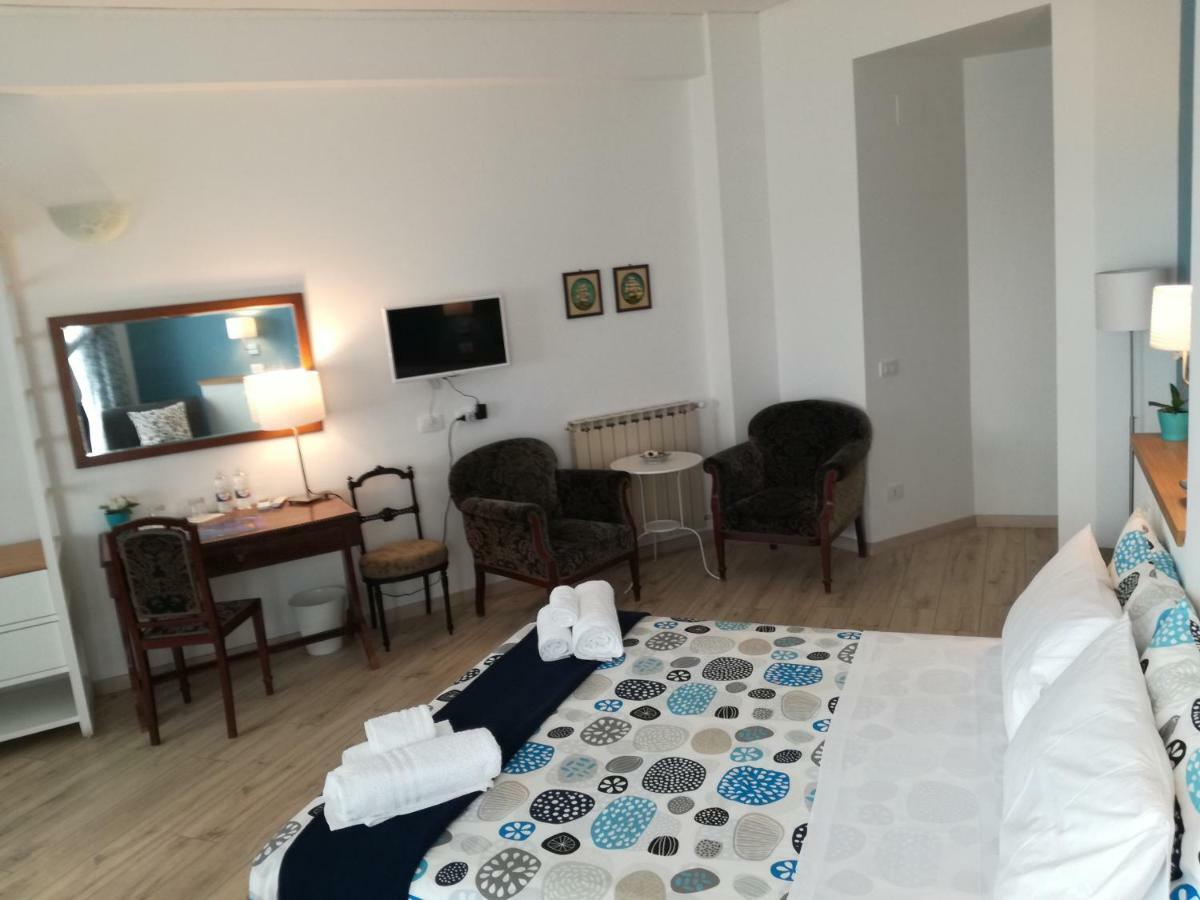 L'Alba Sui Templi Bed and Breakfast Agrigento Exteriör bild